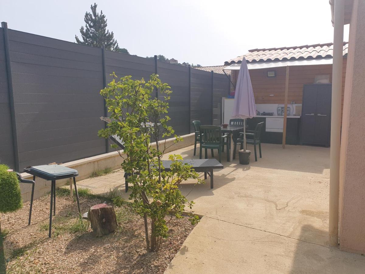 Gréoux-les-Bains La Maison Du Bonheur מראה חיצוני תמונה